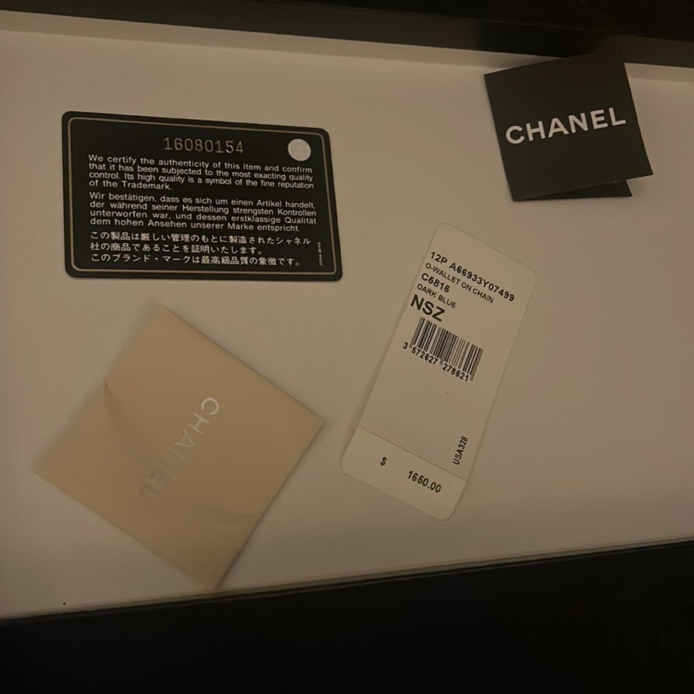 Chanel WOC - Picture 9 of 10